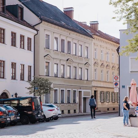 Lumen Homes - Altstadt-Studio Direkt Im Zentrum, Kueche, Netflix, Oeffentlicher Parkplatz Ums Eck Инголщат Екстериор снимка