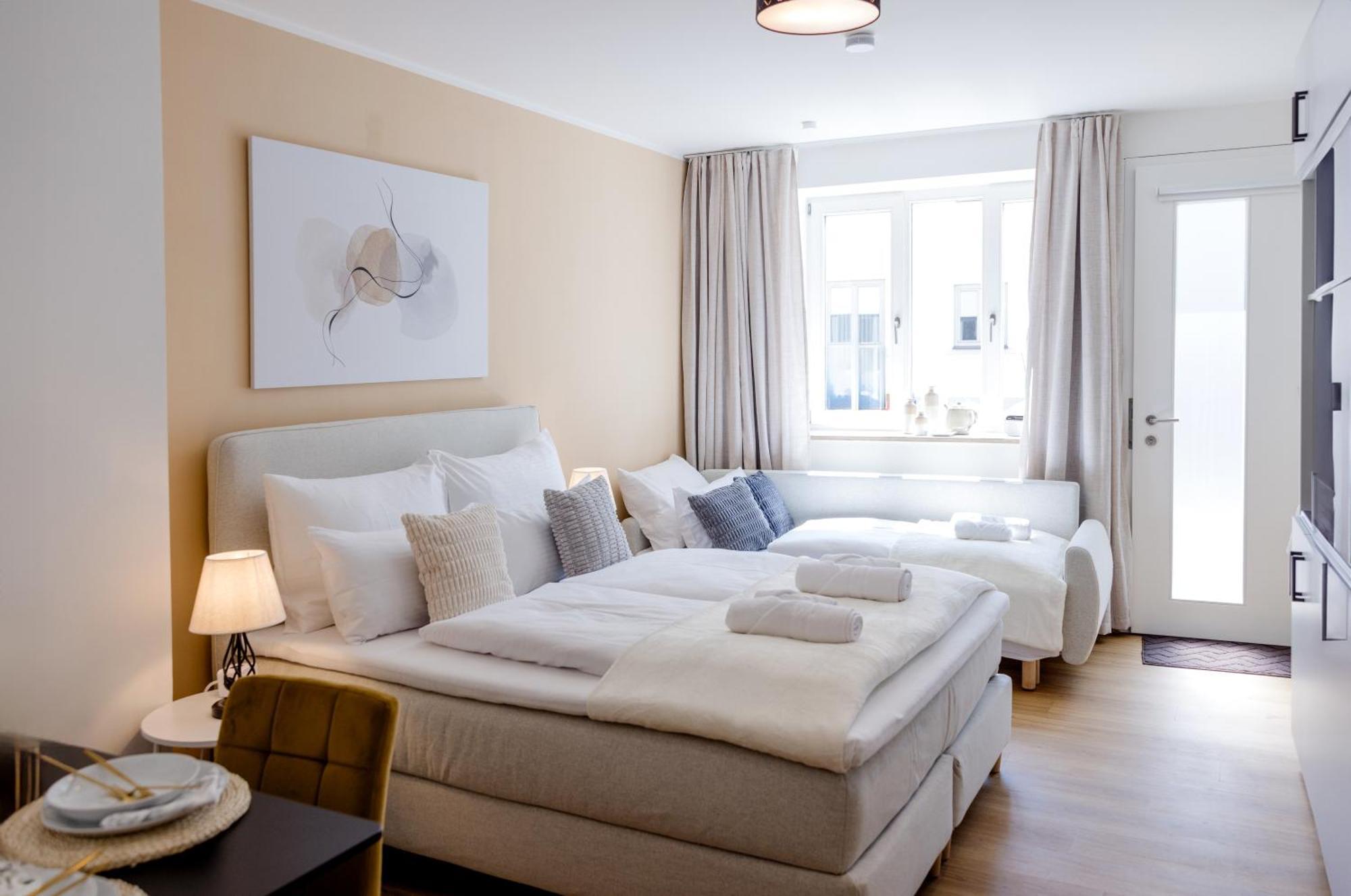 Lumen Homes - Altstadt-Studio Direkt Im Zentrum, Kueche, Netflix, Oeffentlicher Parkplatz Ums Eck Инголщат Екстериор снимка