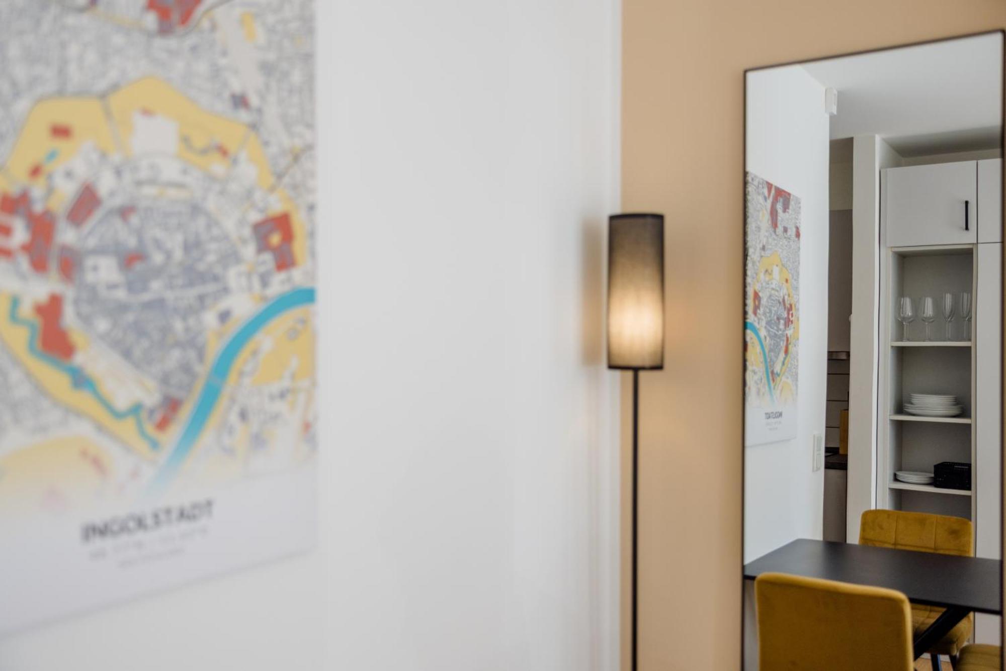 Lumen Homes - Altstadt-Studio Direkt Im Zentrum, Kueche, Netflix, Oeffentlicher Parkplatz Ums Eck Инголщат Екстериор снимка