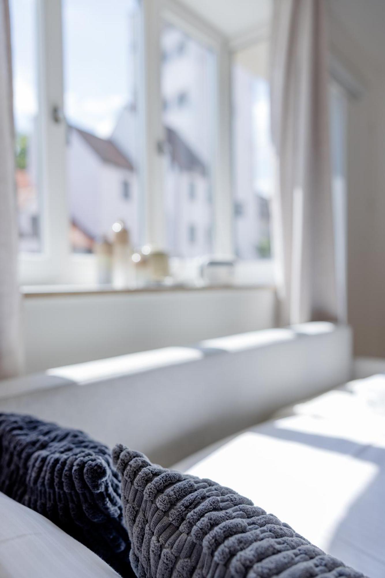 Lumen Homes - Altstadt-Studio Direkt Im Zentrum, Kueche, Netflix, Oeffentlicher Parkplatz Ums Eck Инголщат Екстериор снимка
