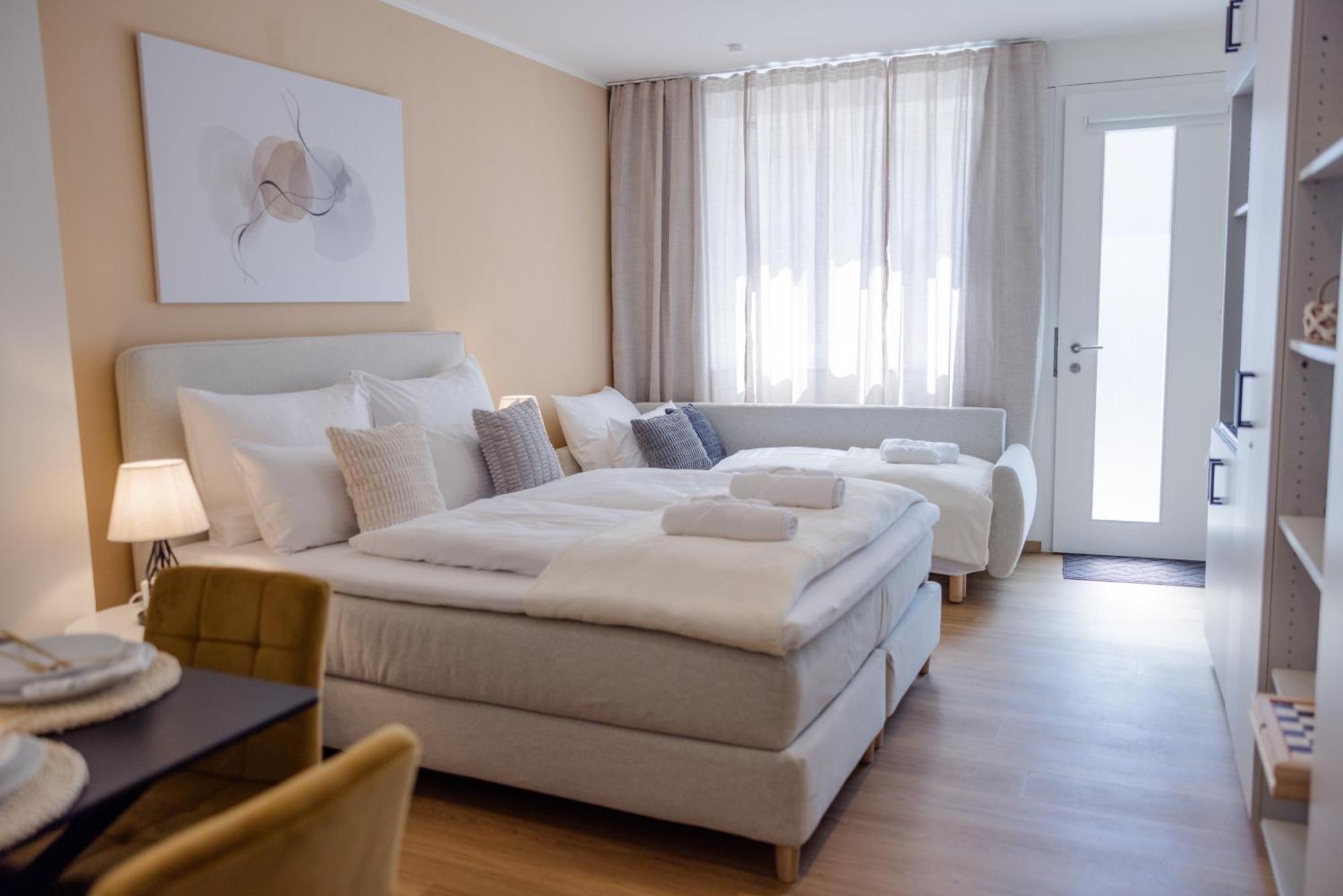 Lumen Homes - Altstadt-Studio Direkt Im Zentrum, Kueche, Netflix, Oeffentlicher Parkplatz Ums Eck Инголщат Екстериор снимка
