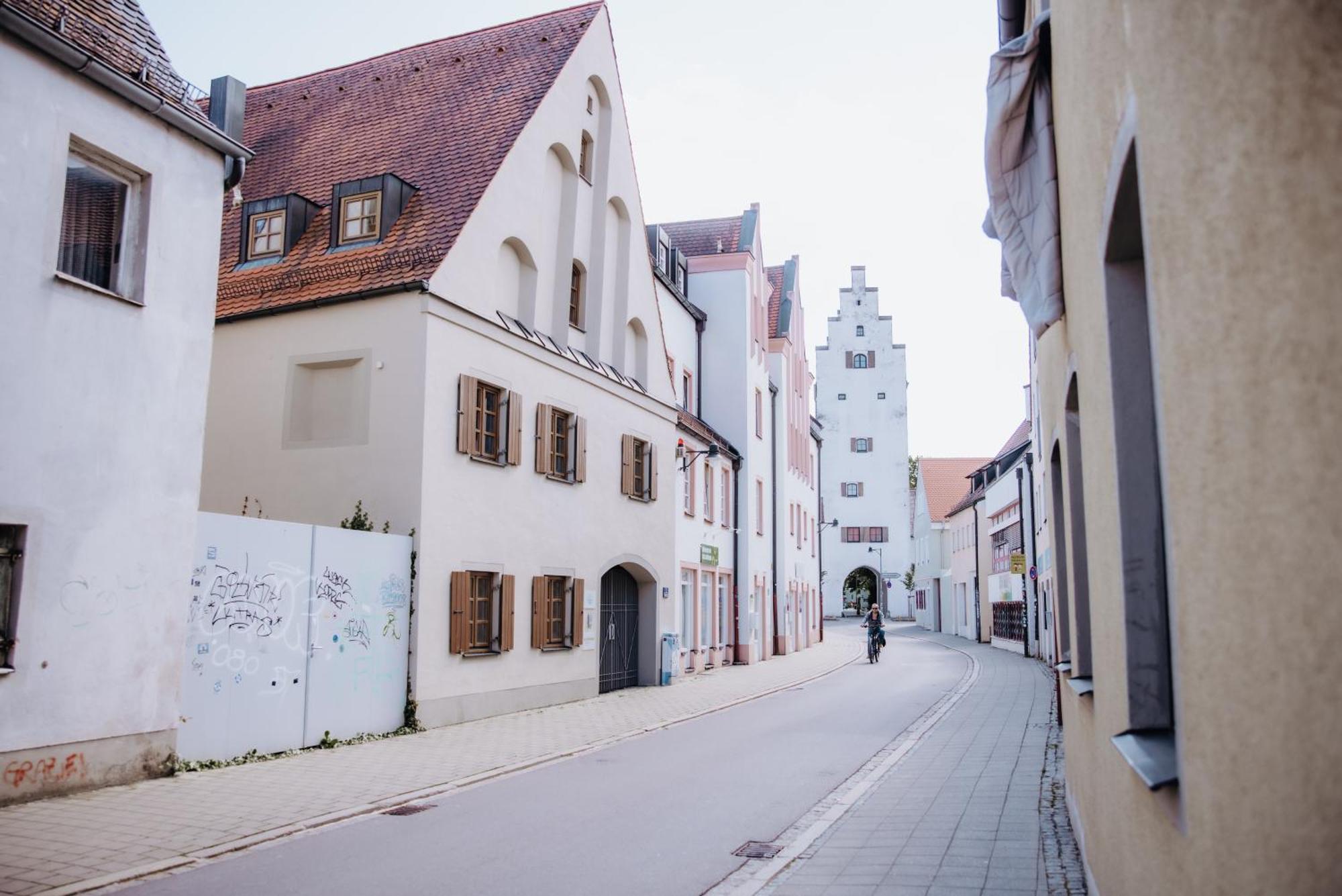 Lumen Homes - Altstadt-Studio Direkt Im Zentrum, Kueche, Netflix, Oeffentlicher Parkplatz Ums Eck Инголщат Екстериор снимка